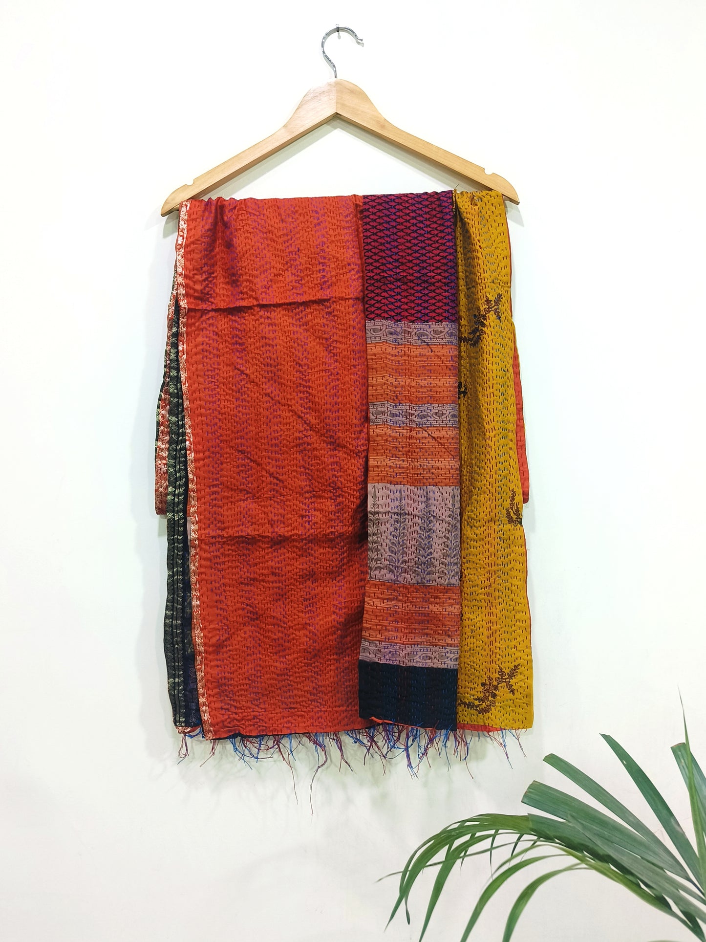 Kantha Dupatta