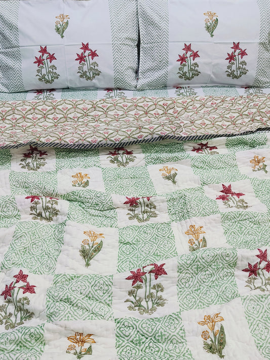 Bedding Sets with Quilts