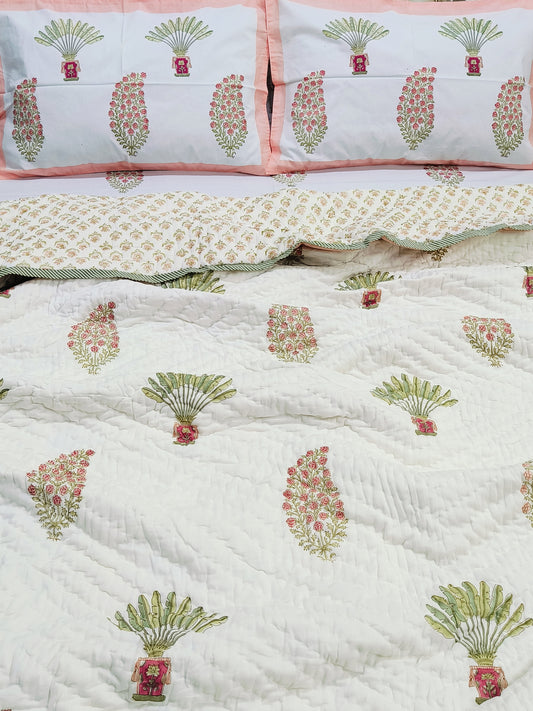 Bedding Sets with Quilts