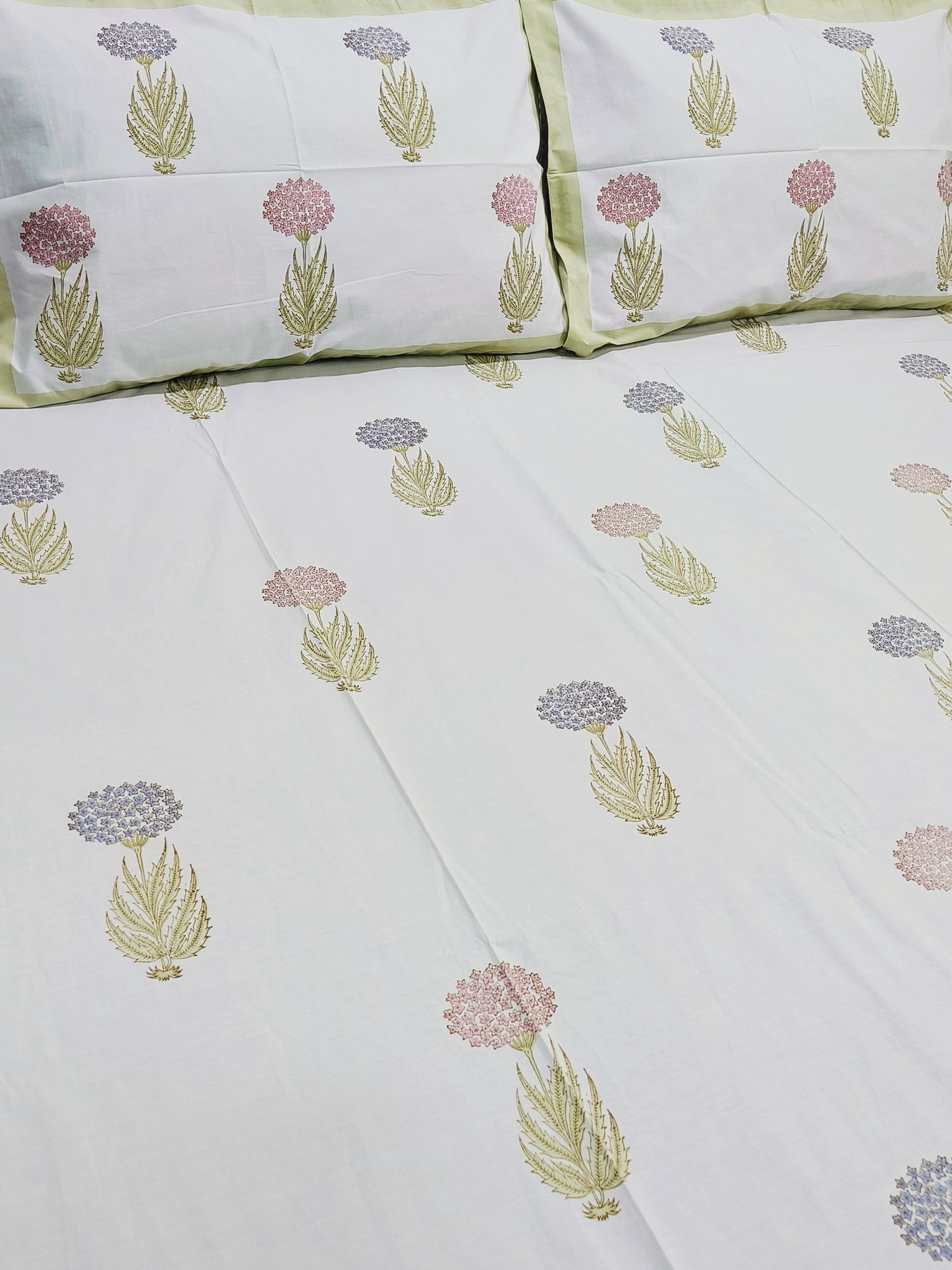 QUEEN Fitted Sheet