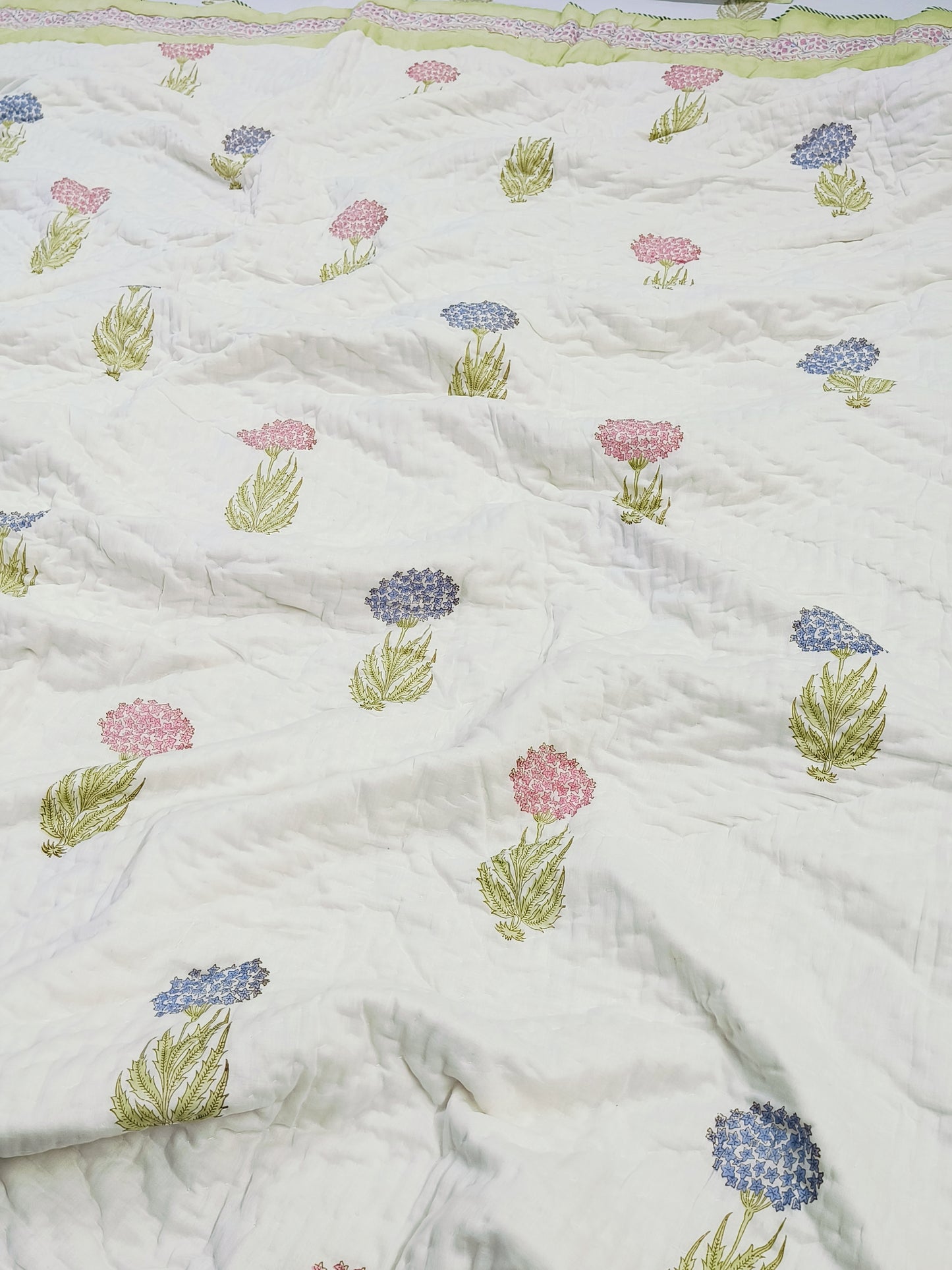 FRESH ARRIVAL Quilts (Double Bed)