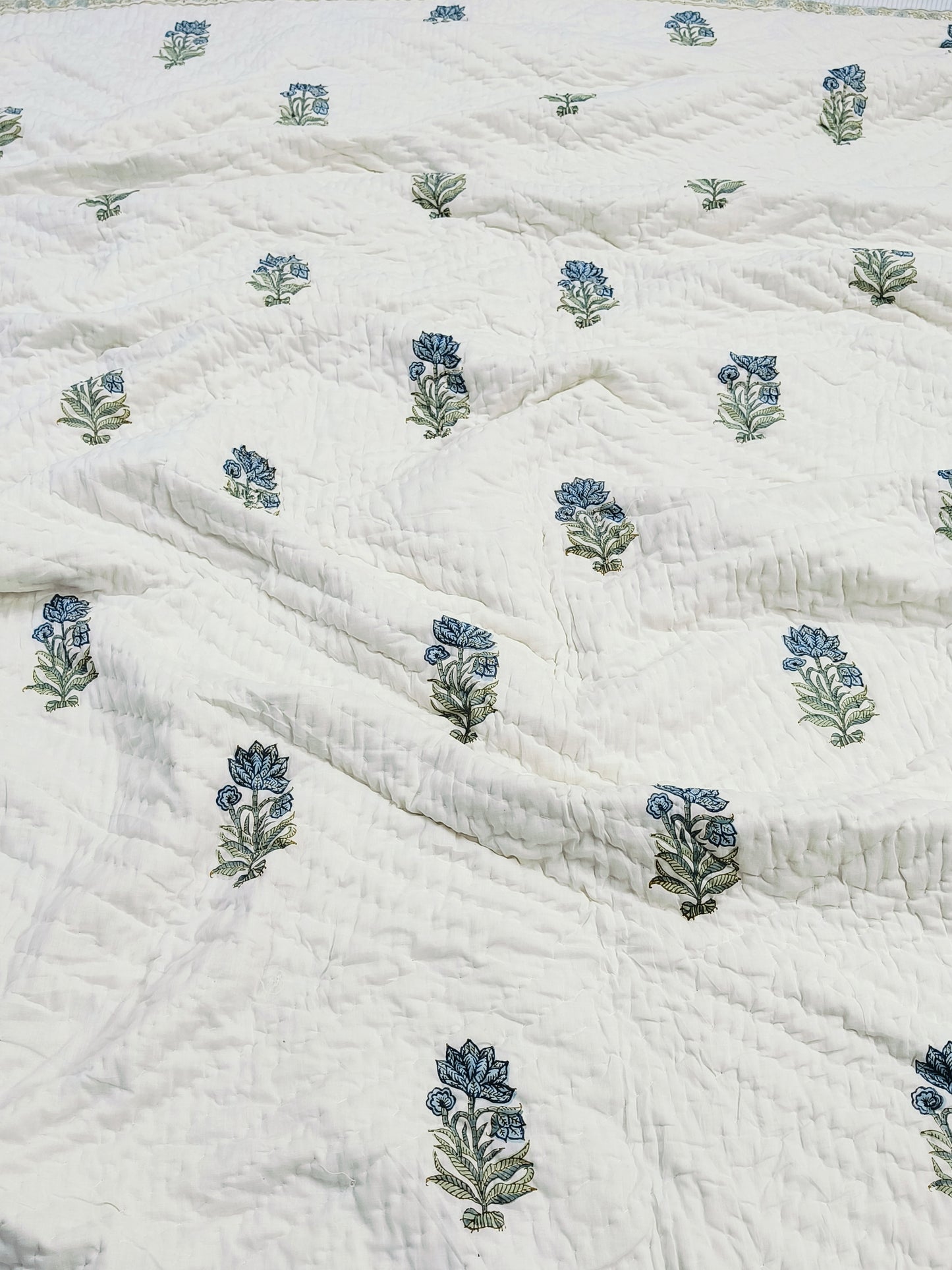 FRESH ARRIVAL Quilts (Double Bed)