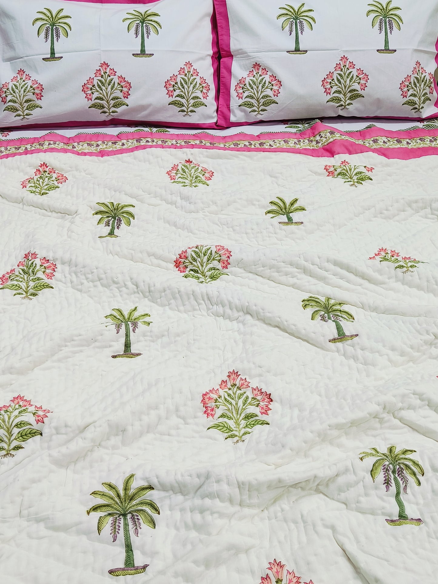 Bedding Sets with Quilts