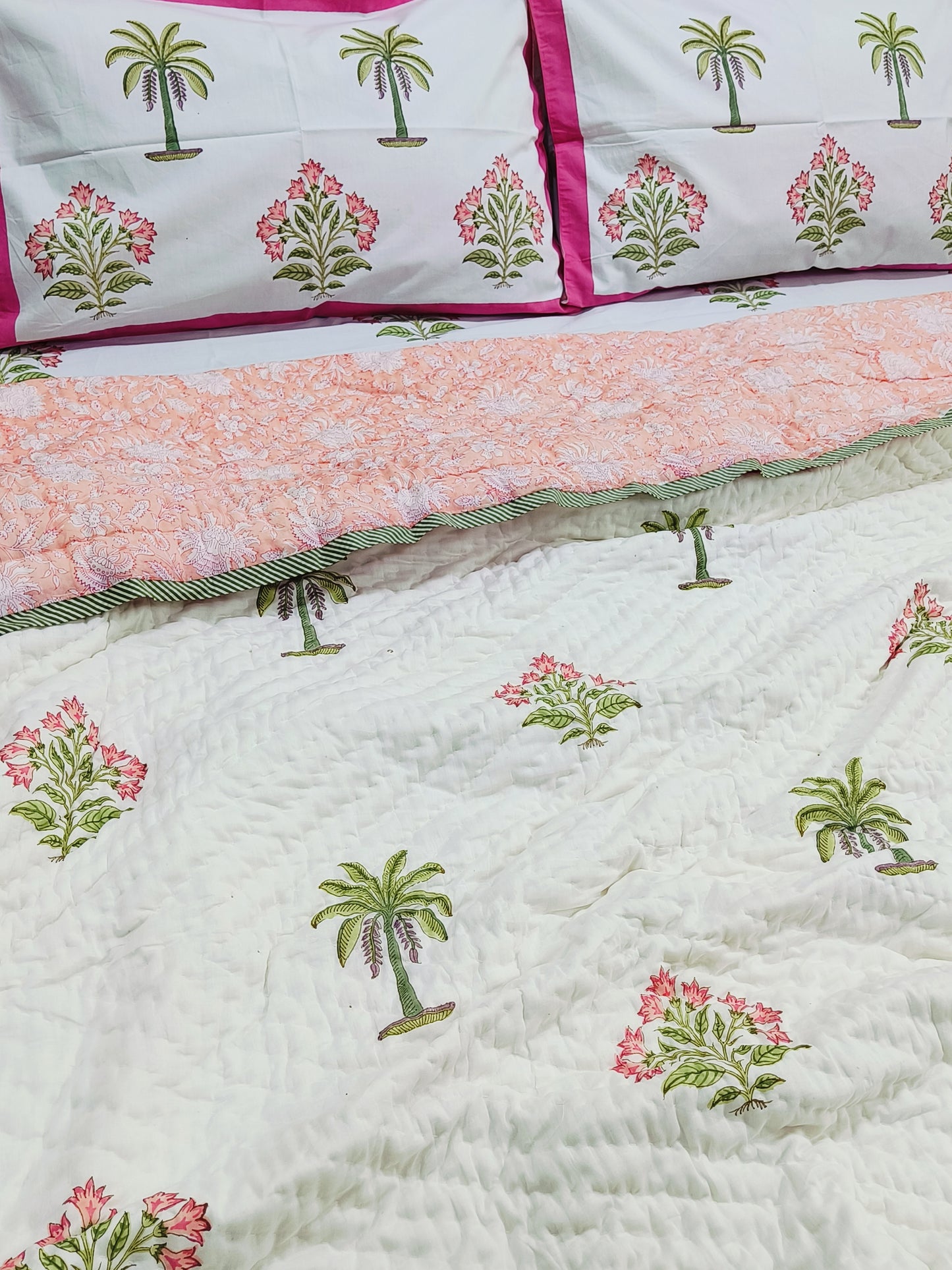 Bedding Sets with Quilts