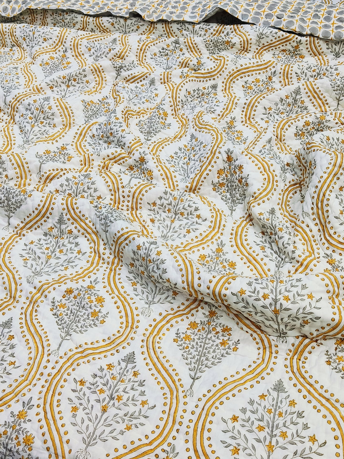 FRESH ARRIVAL Quilts (Double Bed)
