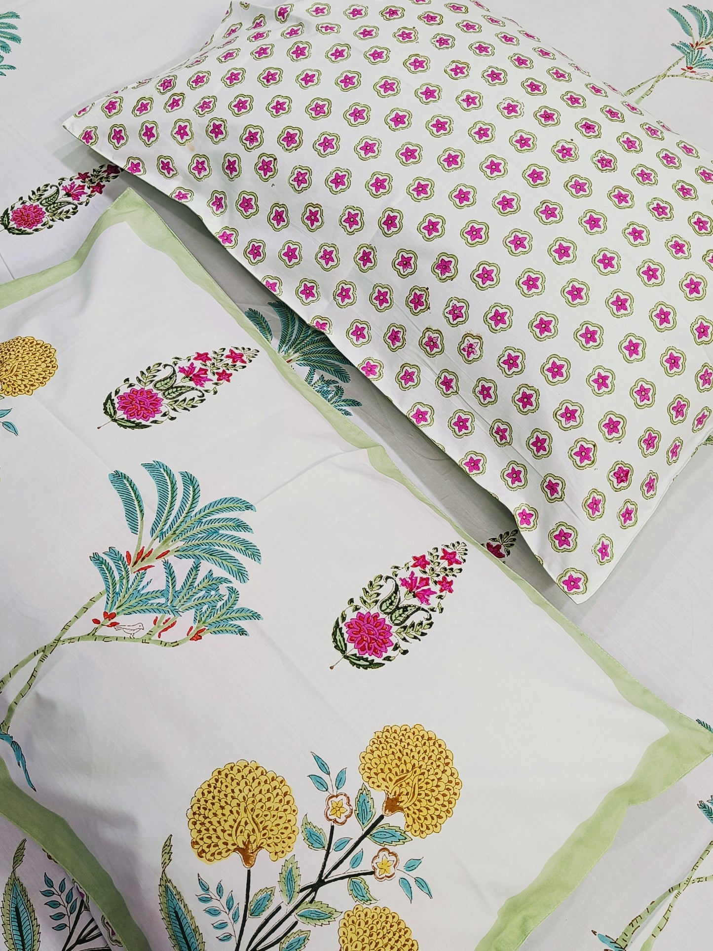 Handblock Printed Premium Bedsheet (Dispatch Time 24 Hours)