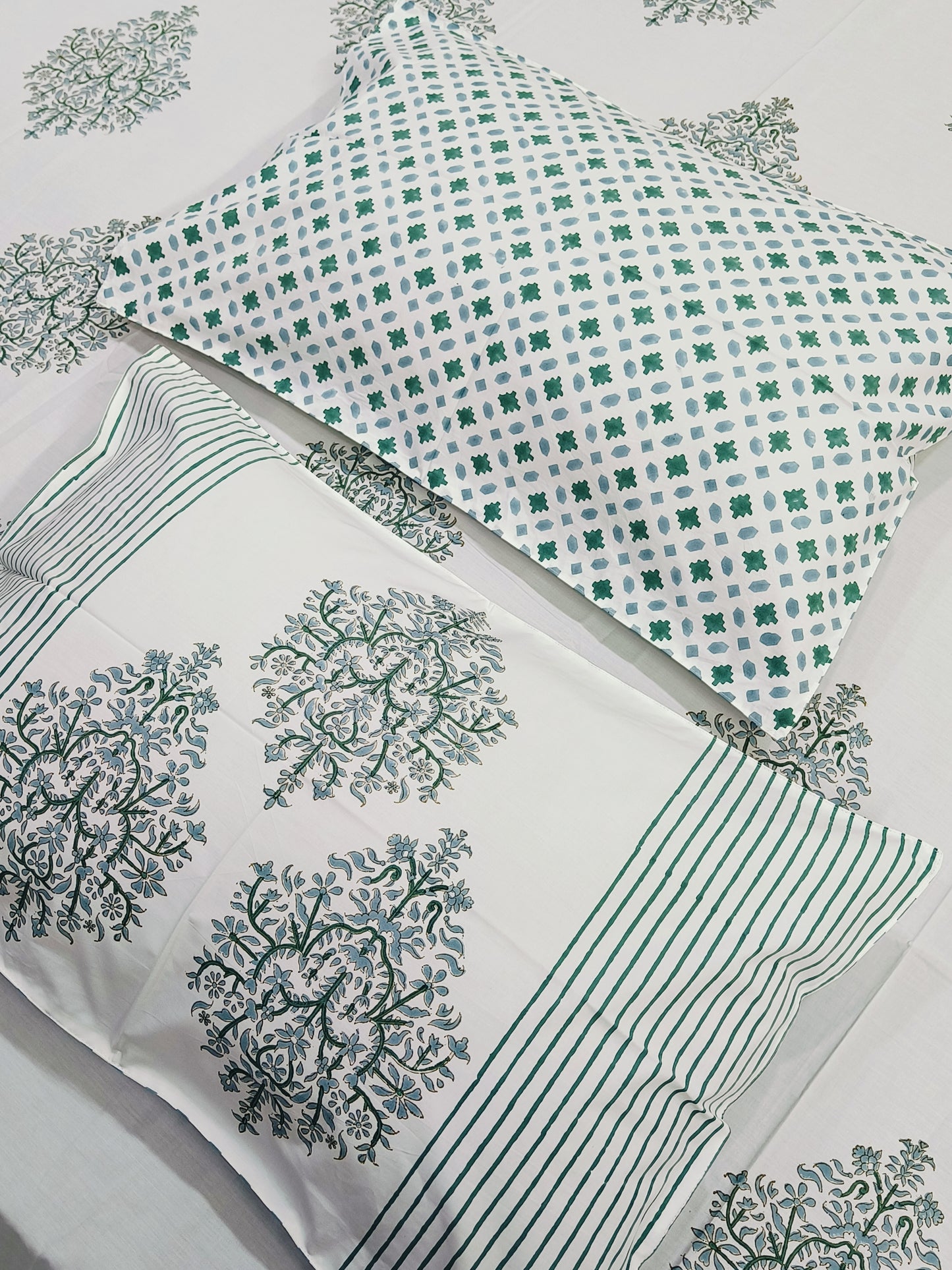 Handblock Printed Premium Bedsheets (Dispatch Time 24 Hours)