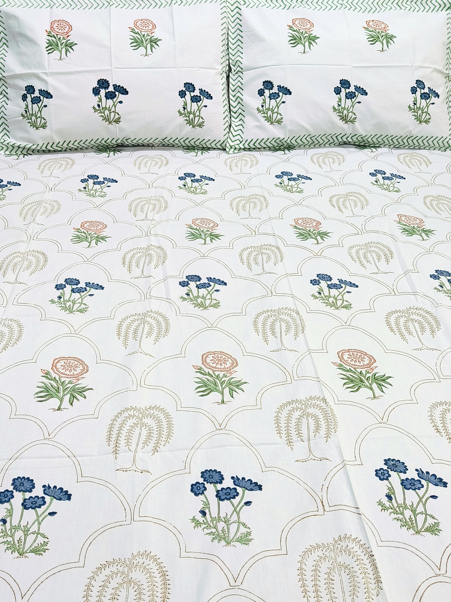 QUEEN Fitted Sheet