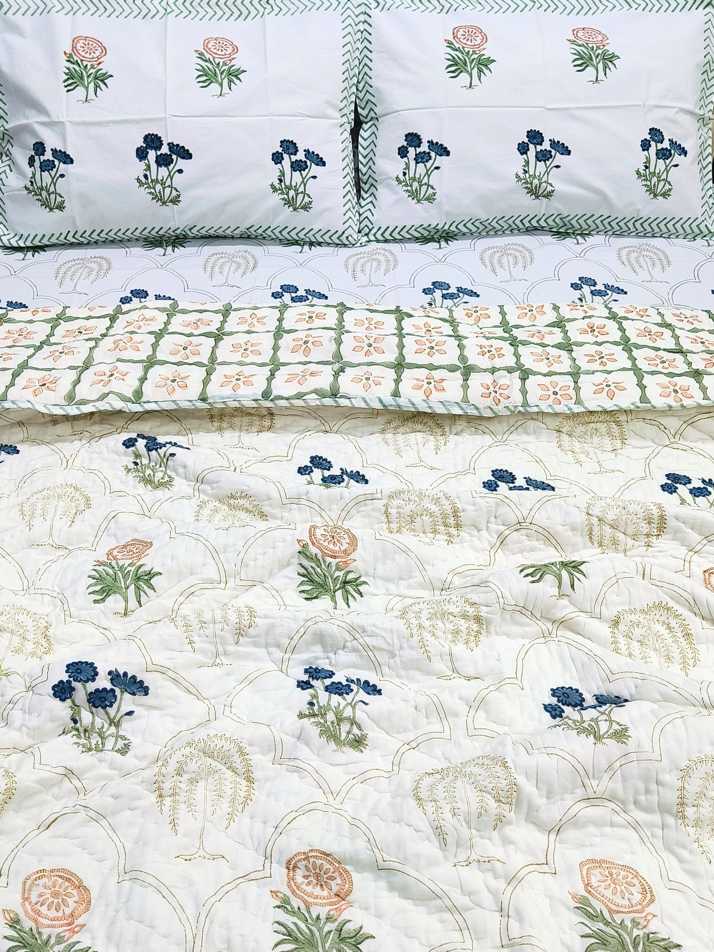 Bedding Sets with Quilts ( 108 * 108 Inches)