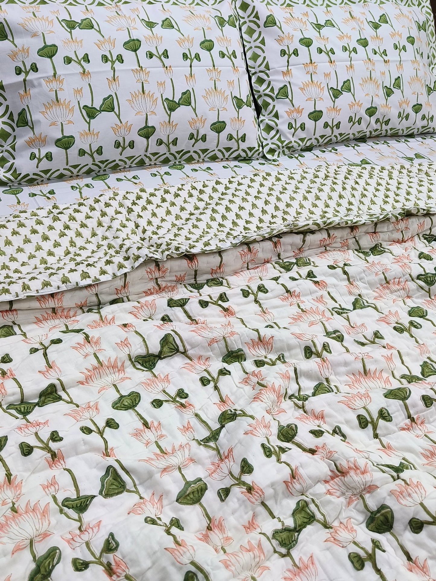 Bedding Sets with Quilts
