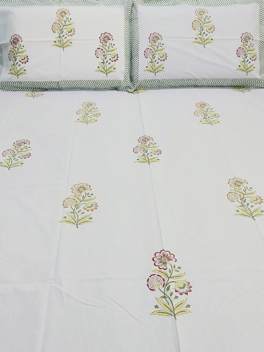 Bedsheet With King Size Pillow Cases