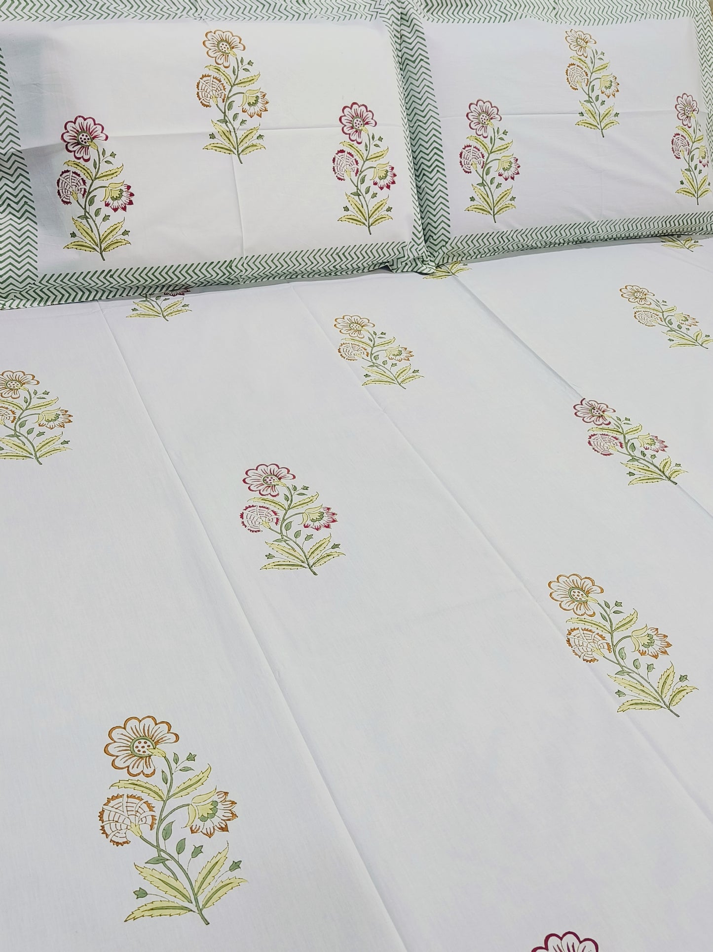 QUEEN Fitted Sheet