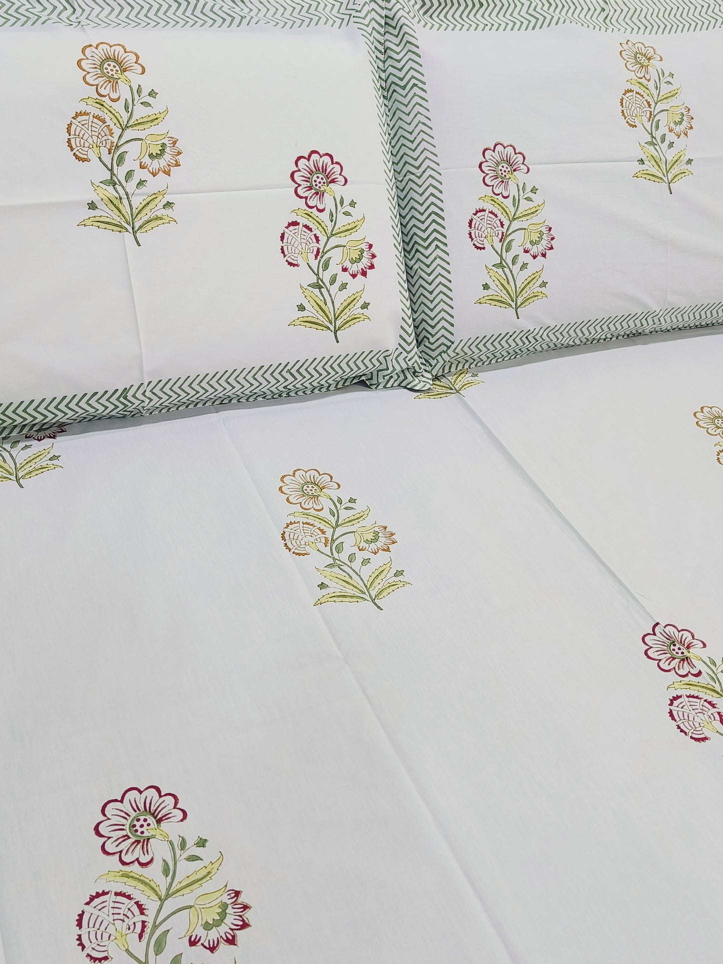 QUEEN Fitted Sheet