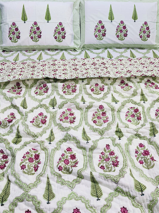 Bedding Sets with Quilts