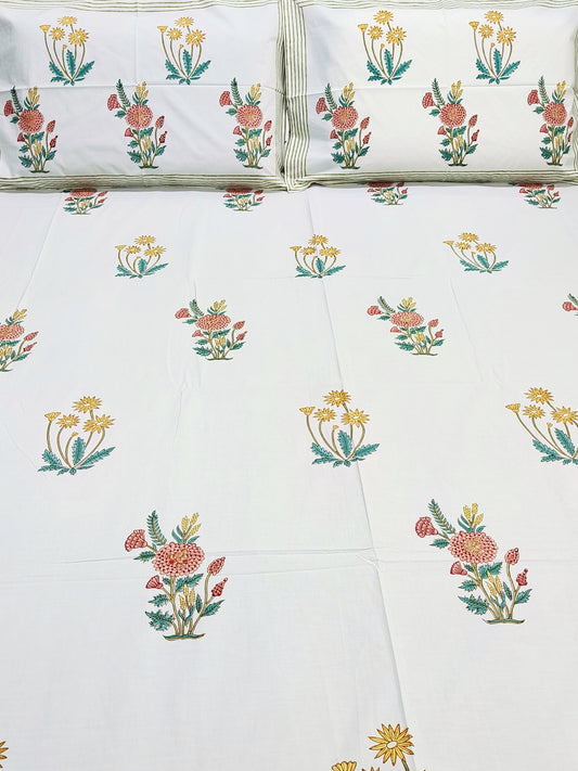 Bedsheet With King Size Pillow Cases