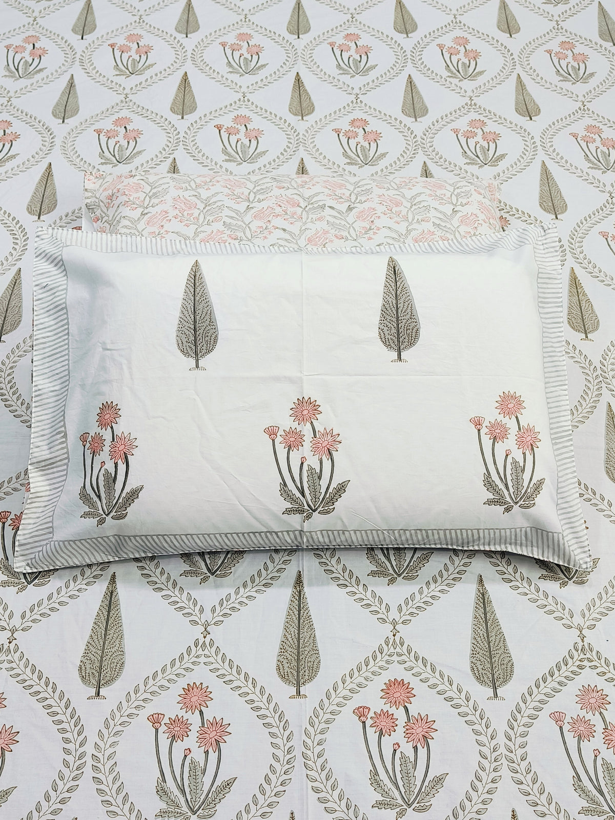 QUEEN Fitted Sheet