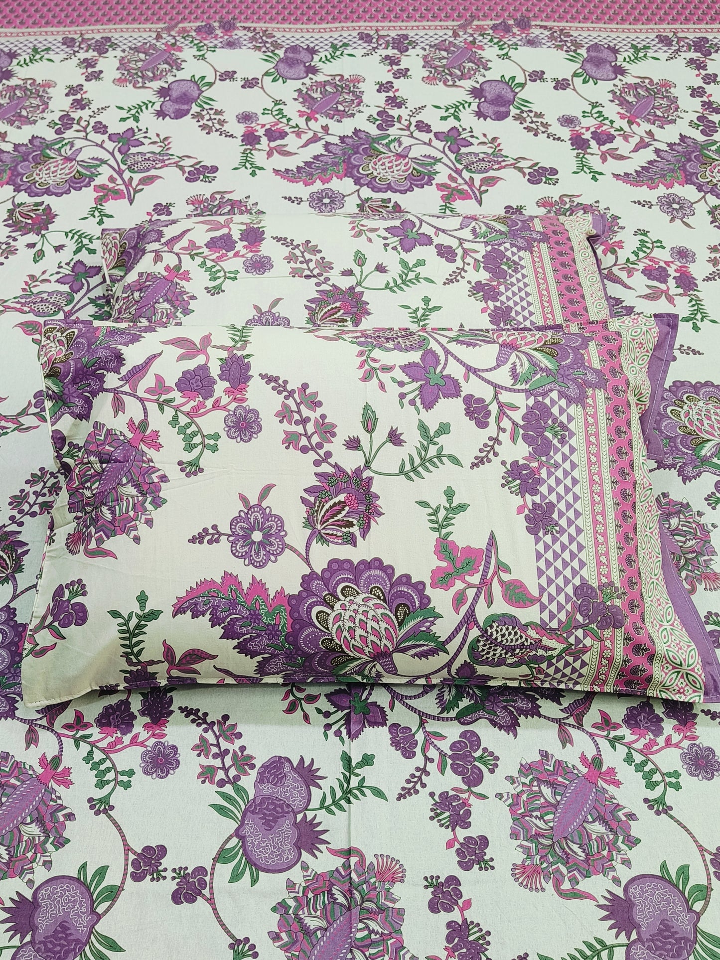 Floral Sadabahaar Bedsheets(Dispatch Time 24 Hours)