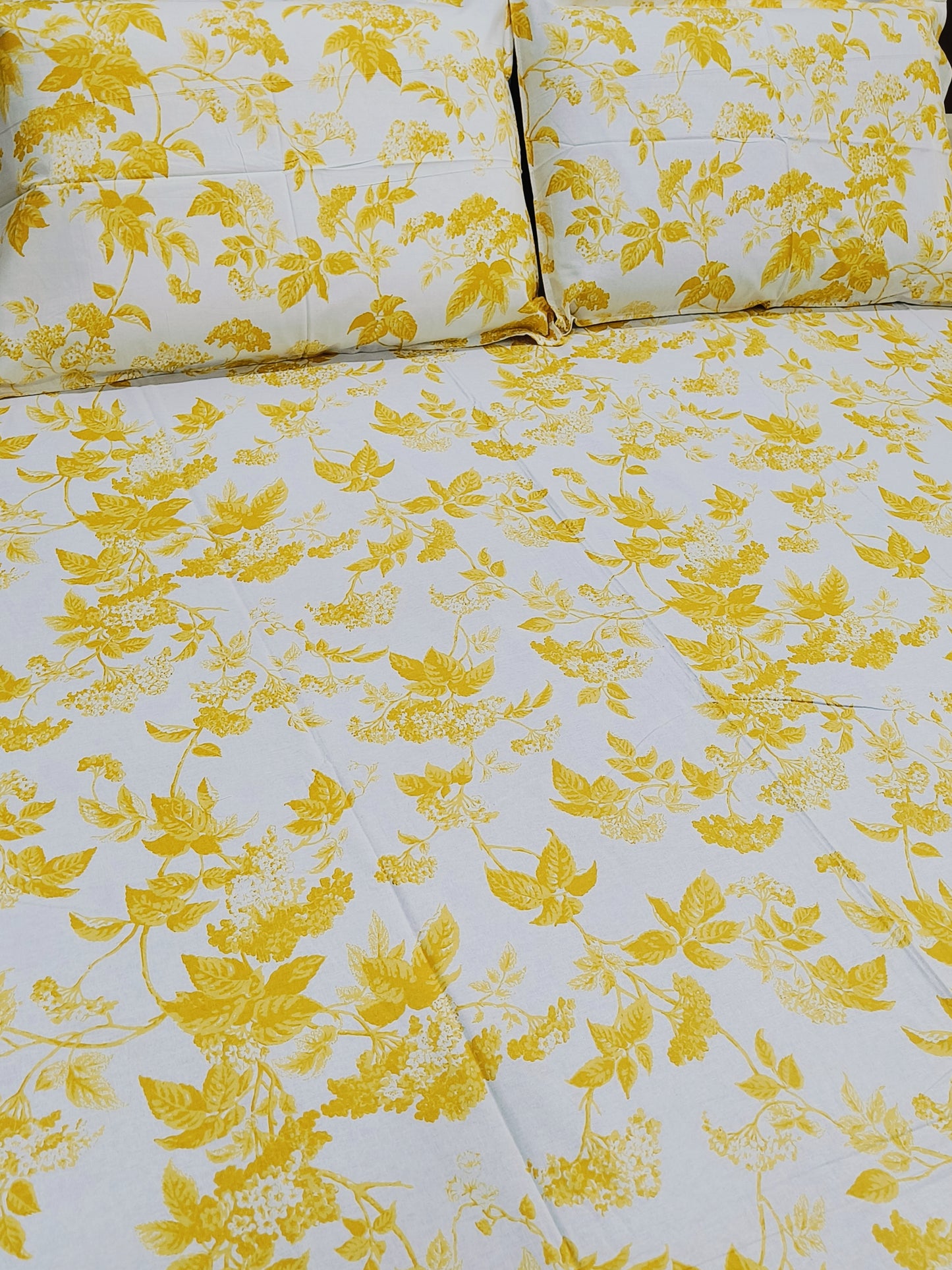Gulbahaar King Size Bedsheets(Dispatch Time 24 Hours)