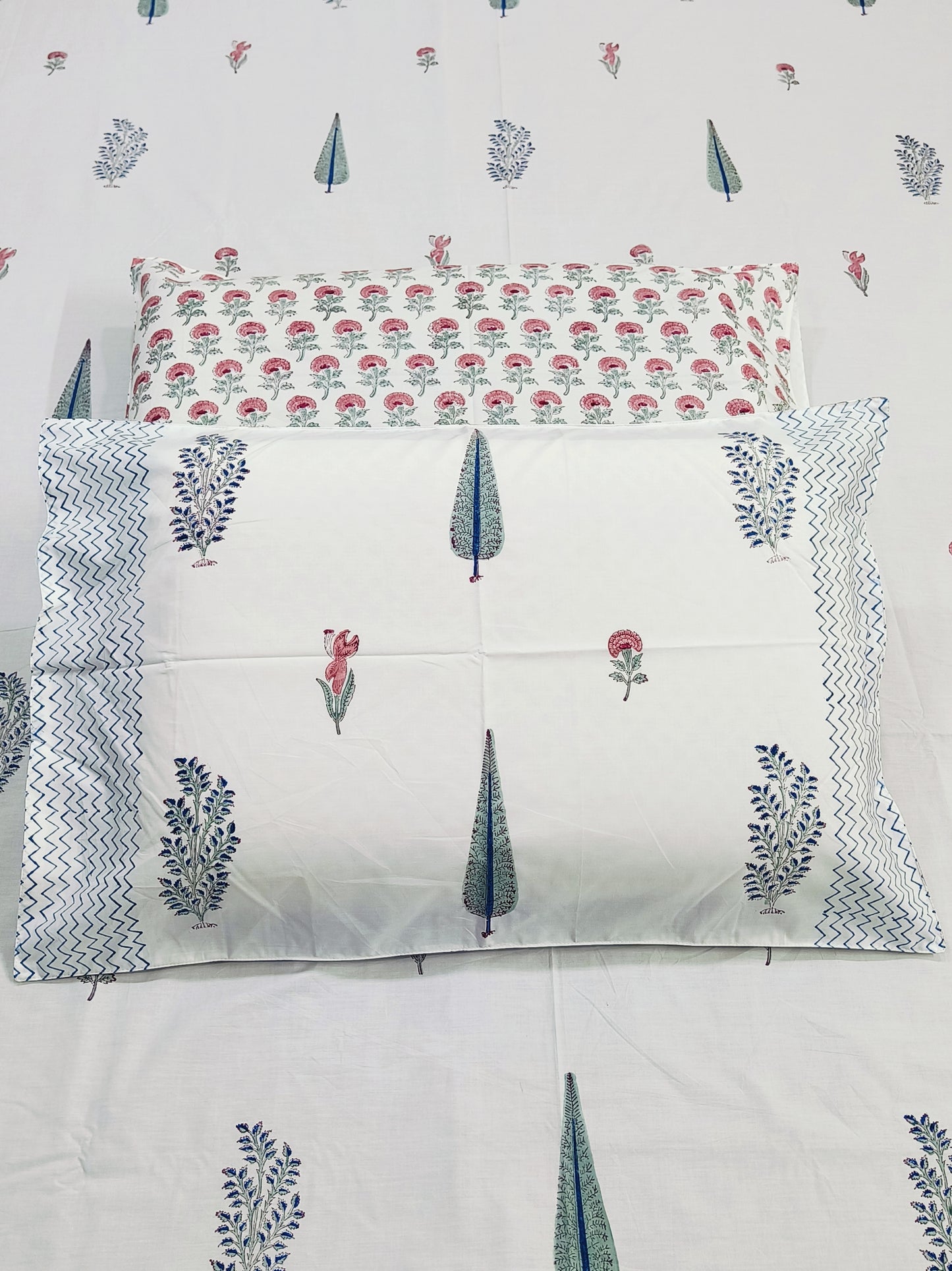 Handblock Printed Premium Bedsheets (Dispatch Time 24 Hours)