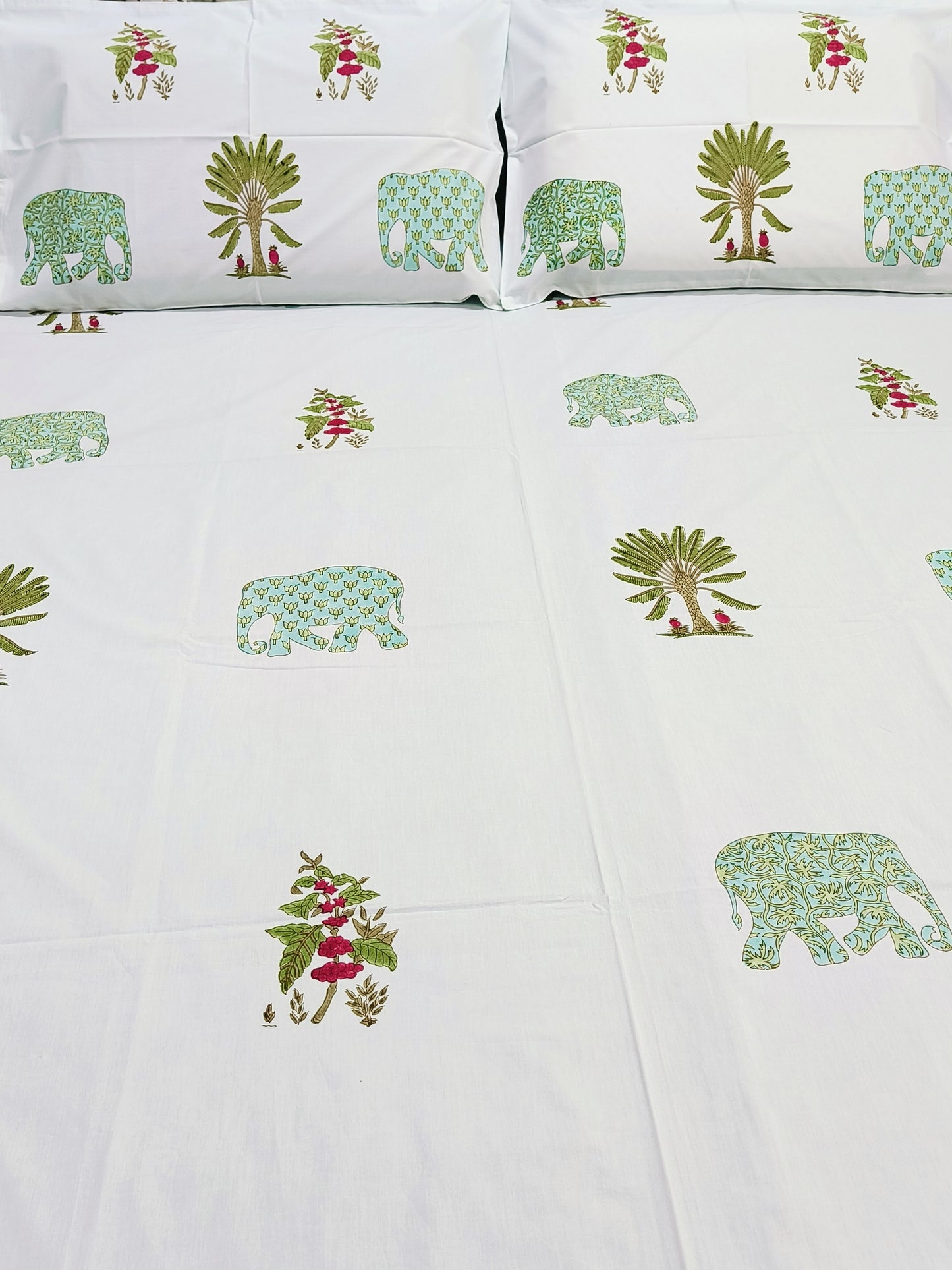 QUEEN Fitted Sheet