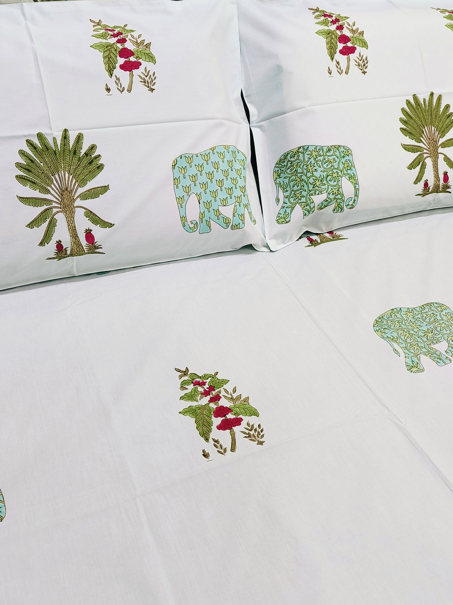 QUEEN Fitted Sheet