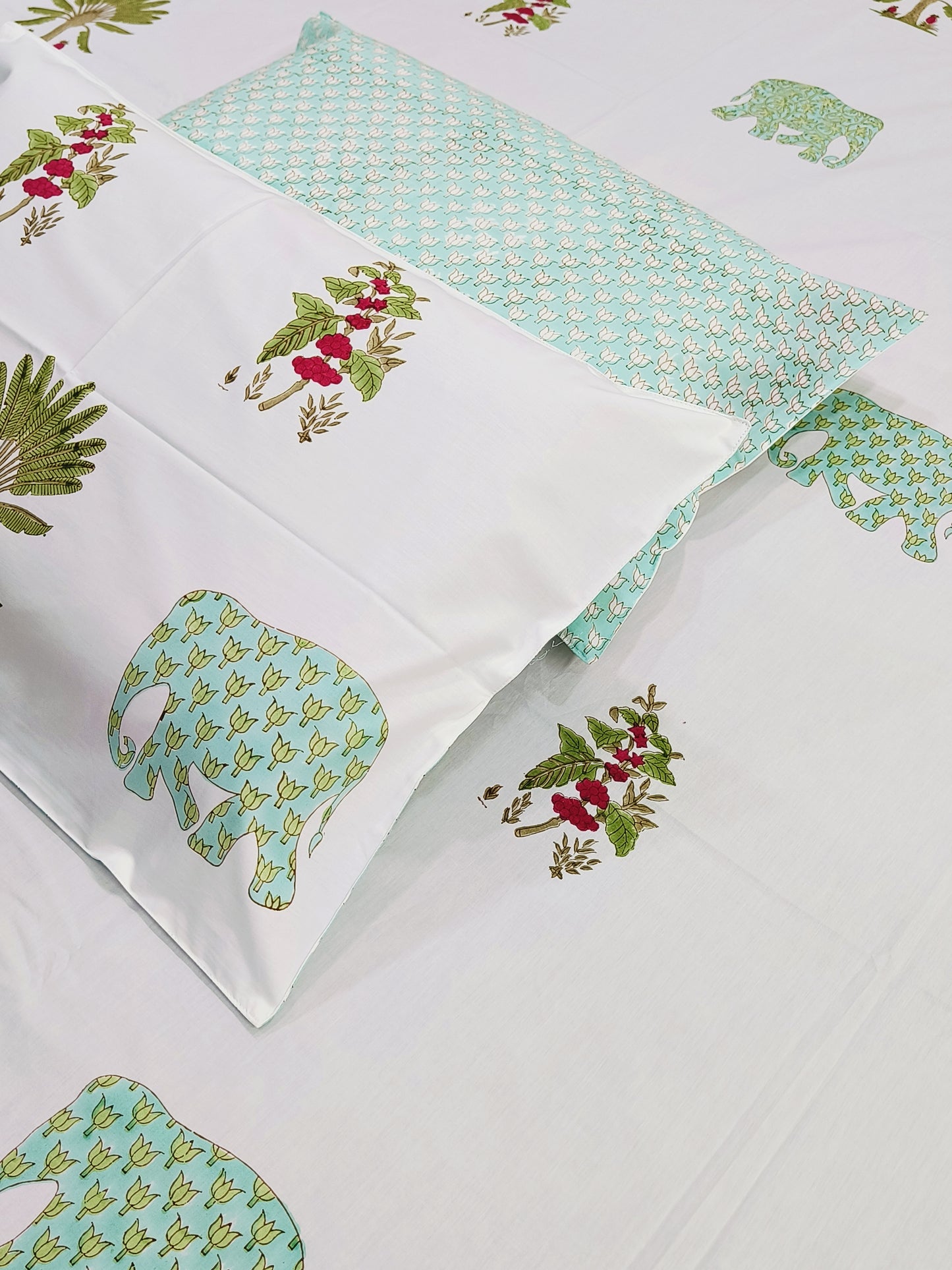 QUEEN Fitted Sheet