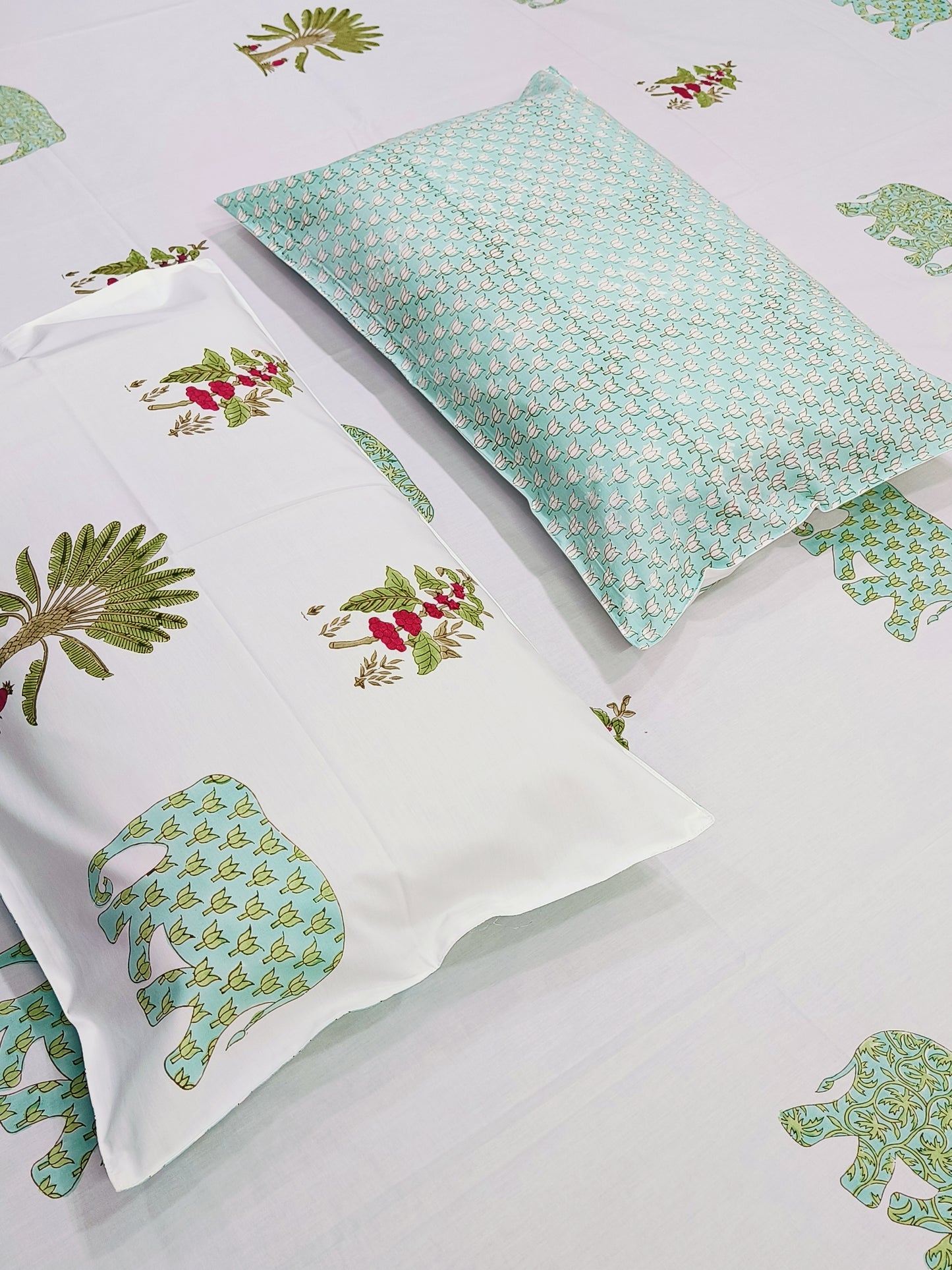 Handblock Printed Premium Bedsheets (Dispatch Time 24 Hours)