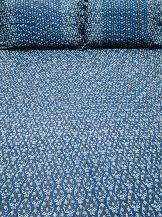 Bedsheet With King Size Pillow Cases