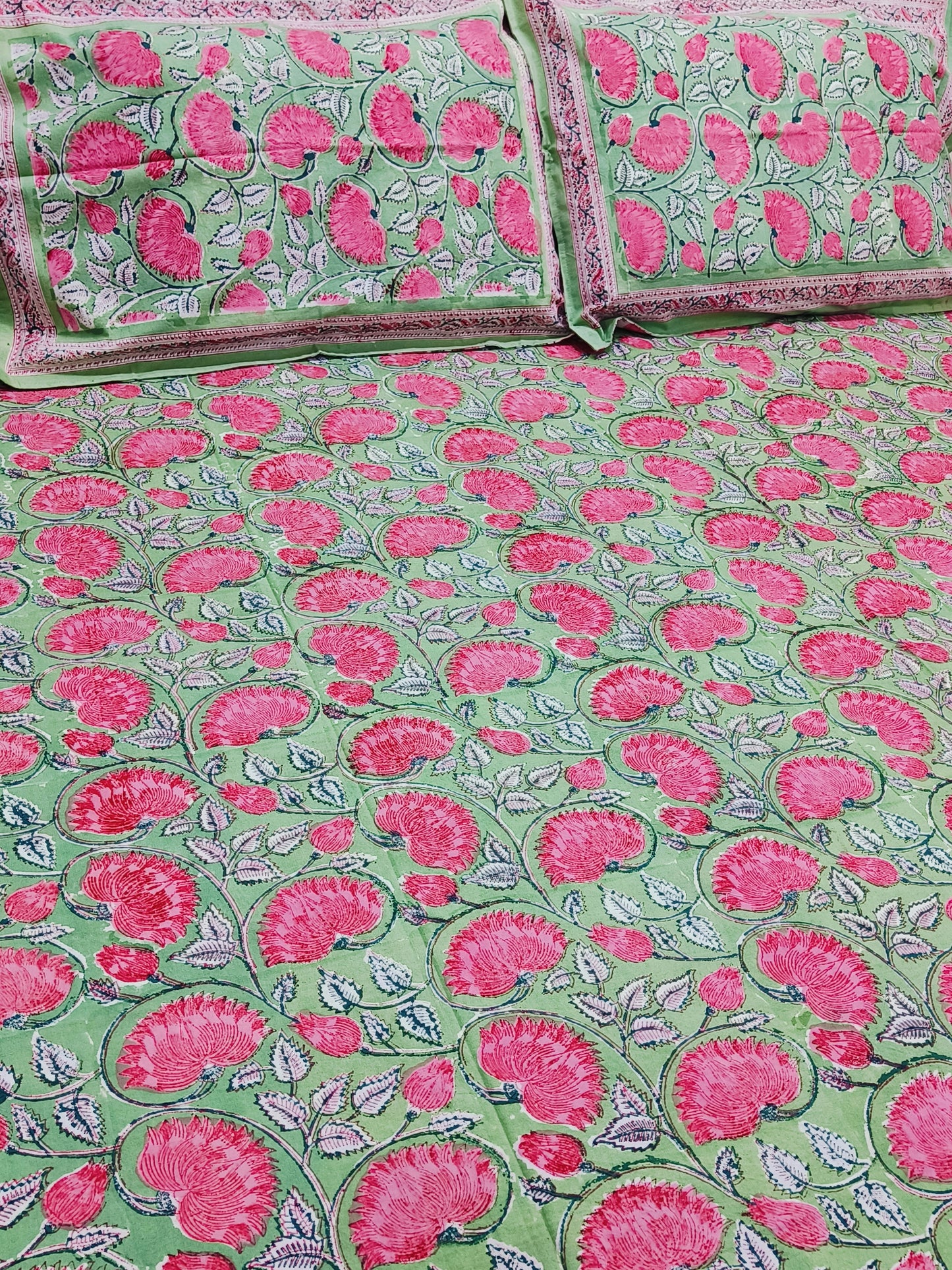 QUEEN Fitted Sheet