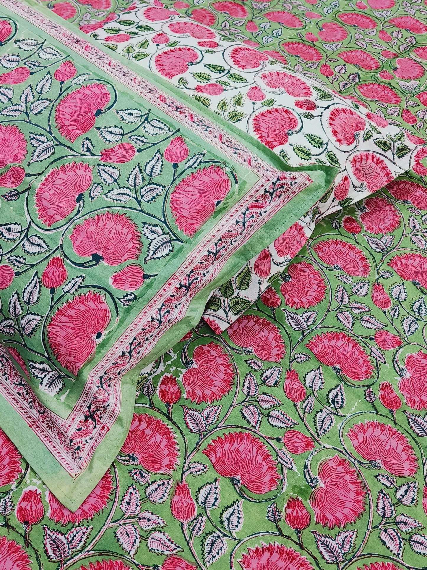 QUEEN Fitted Sheet