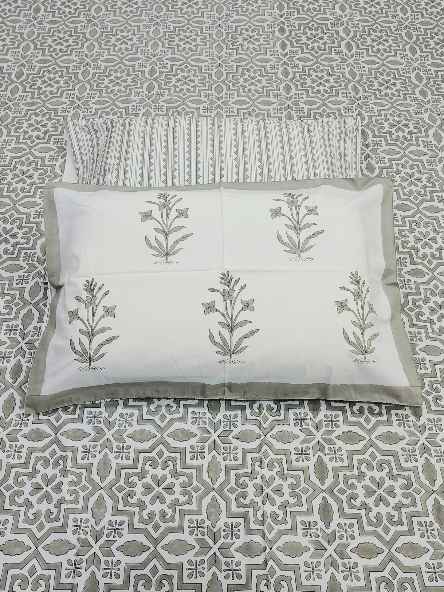 KING Fitted Sheet