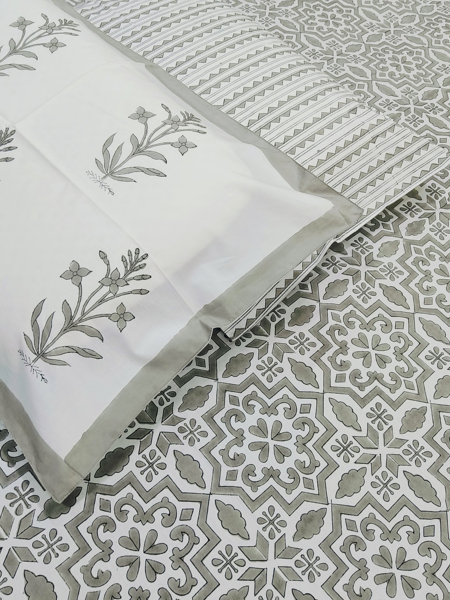 KING Fitted Sheet