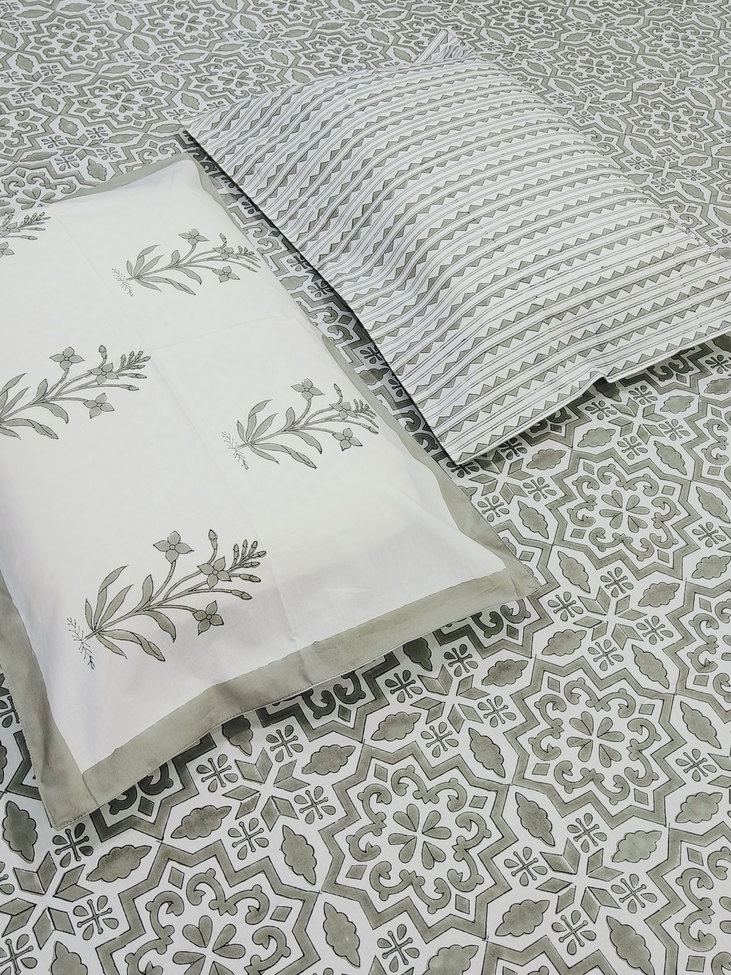 KING Fitted Sheet