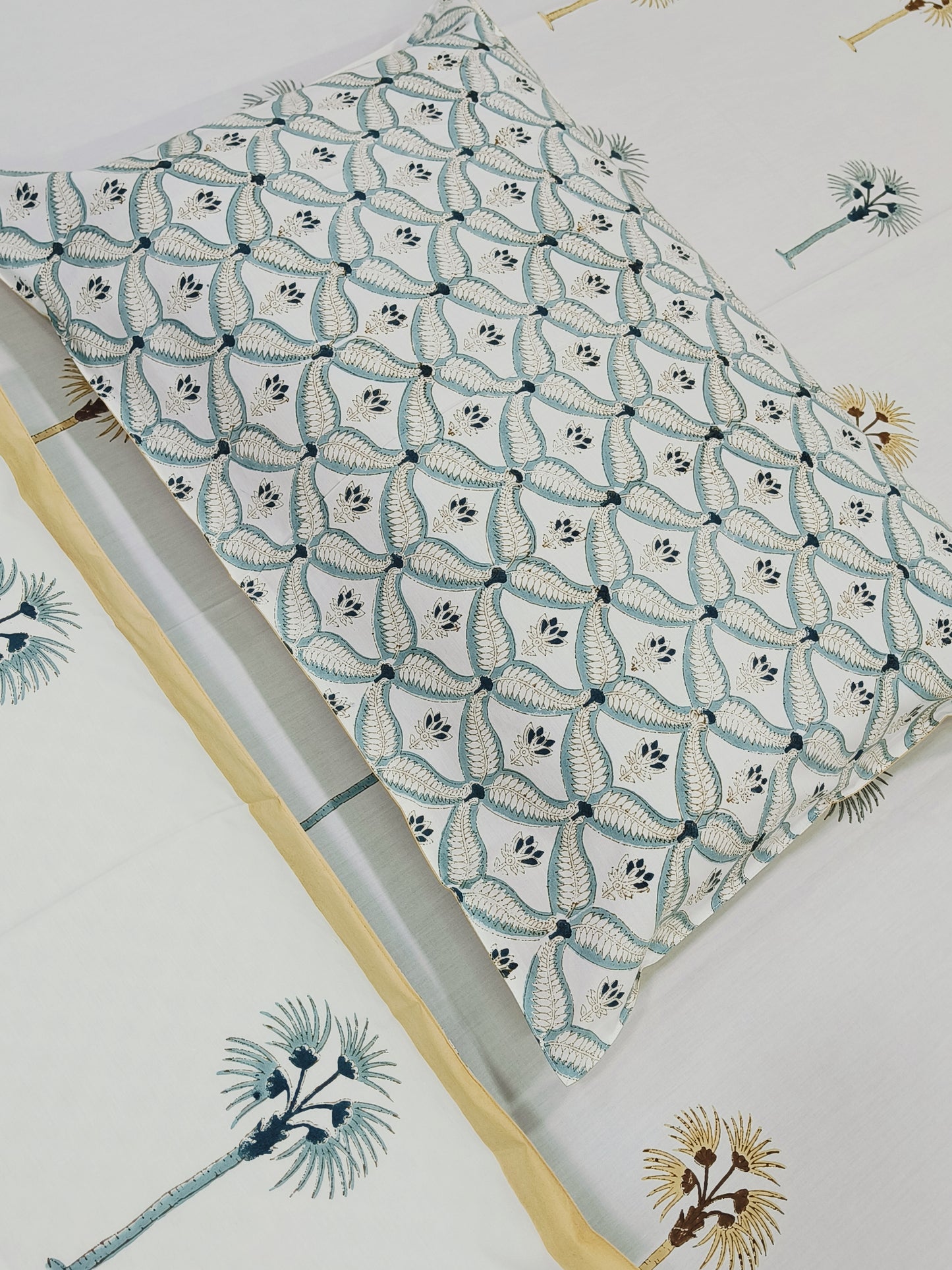 KING Fitted Sheet