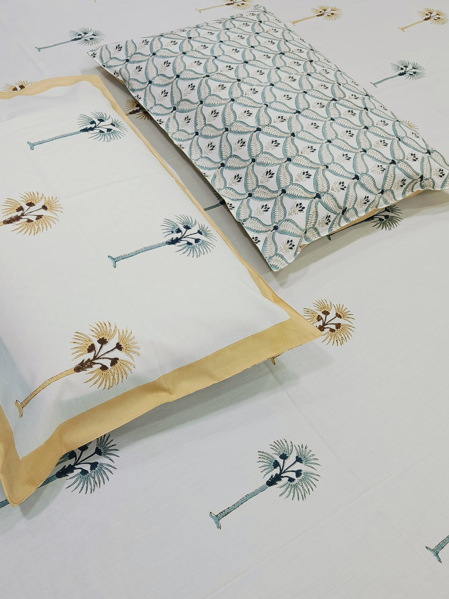 KING Fitted Sheet