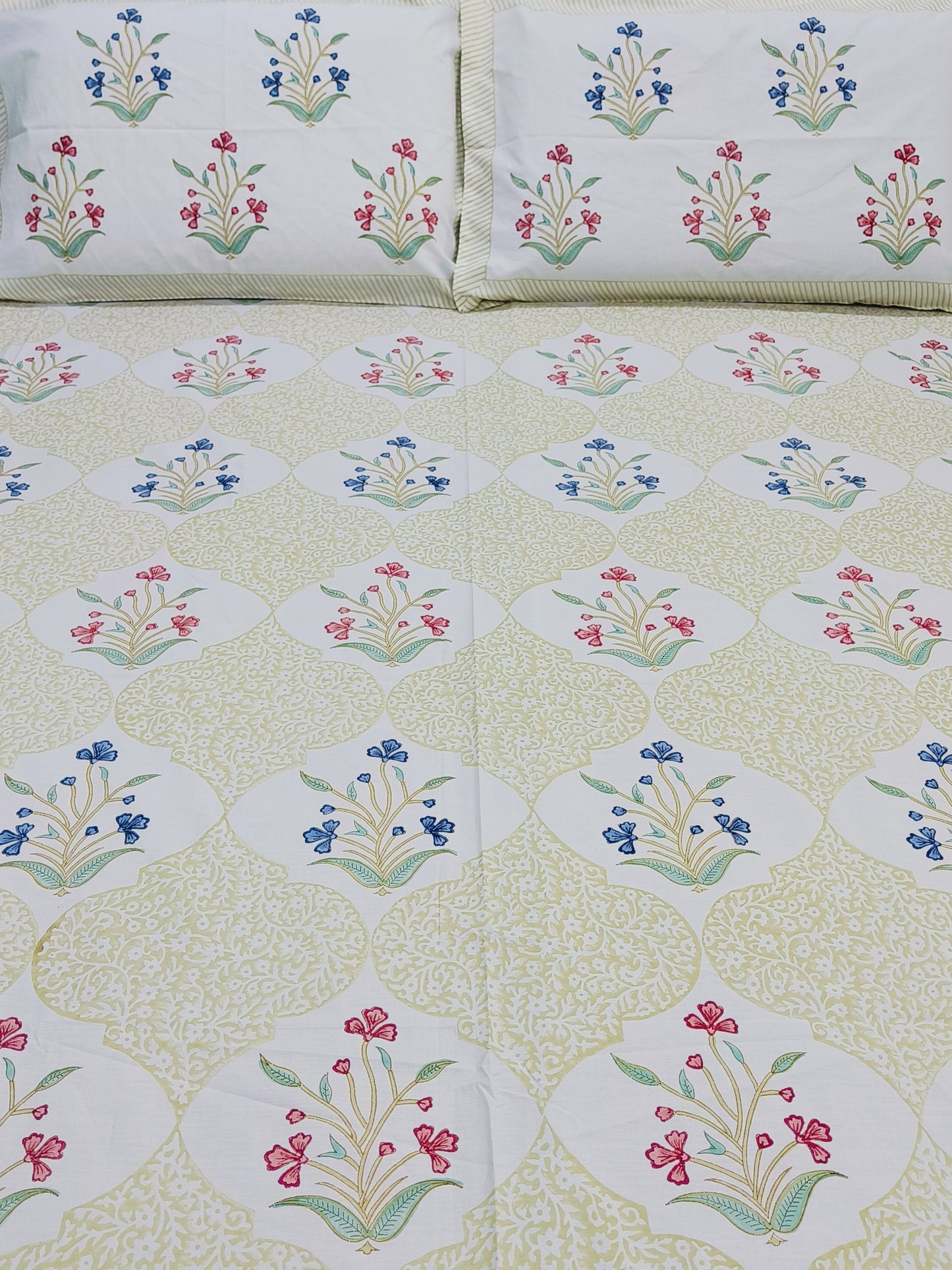 QUEEN Fitted Sheet