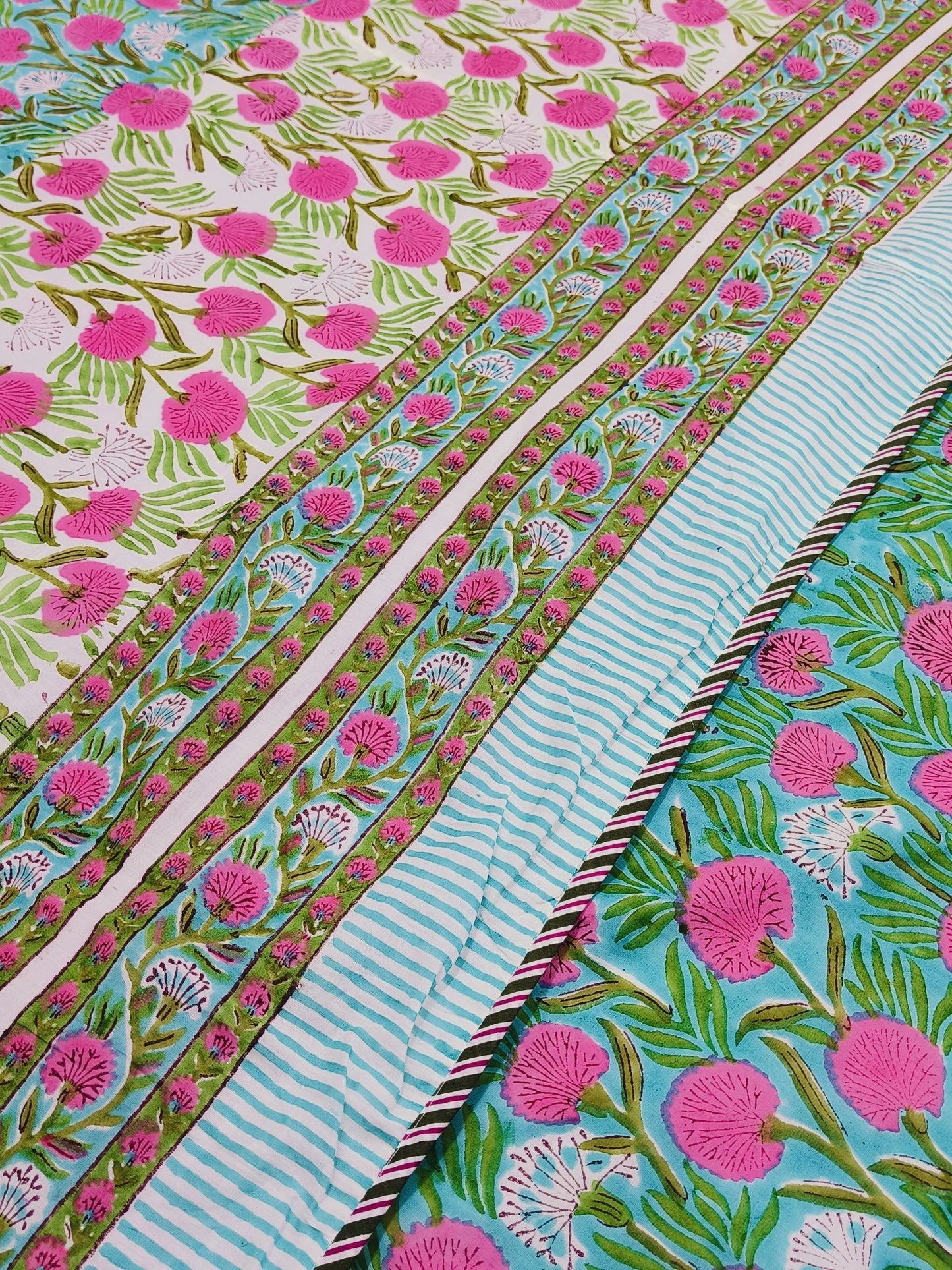 Bedding sets with Dohars