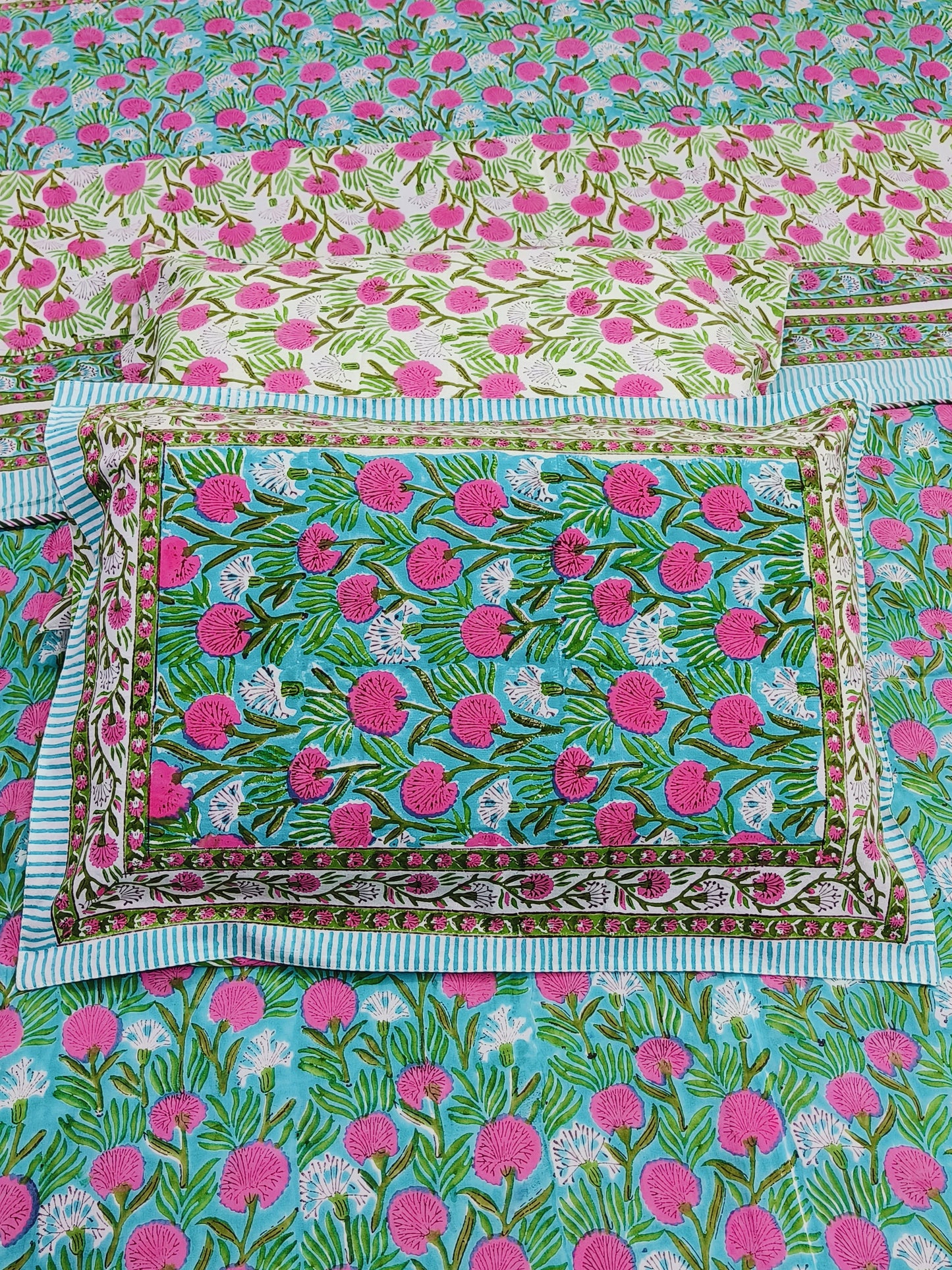Bedding sets with Dohars