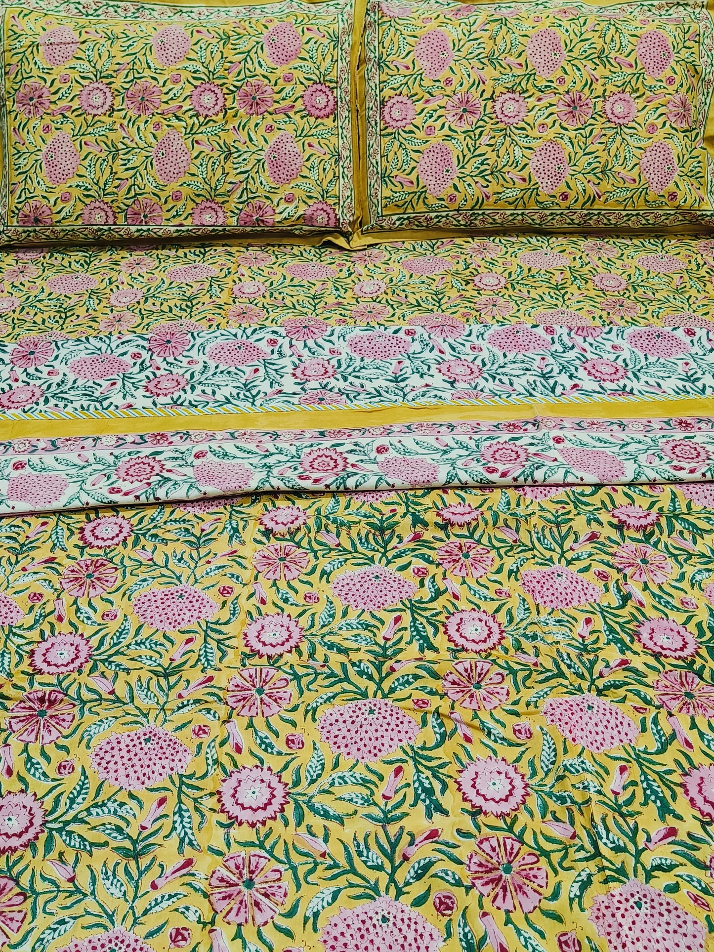 Bedding sets with Dohars