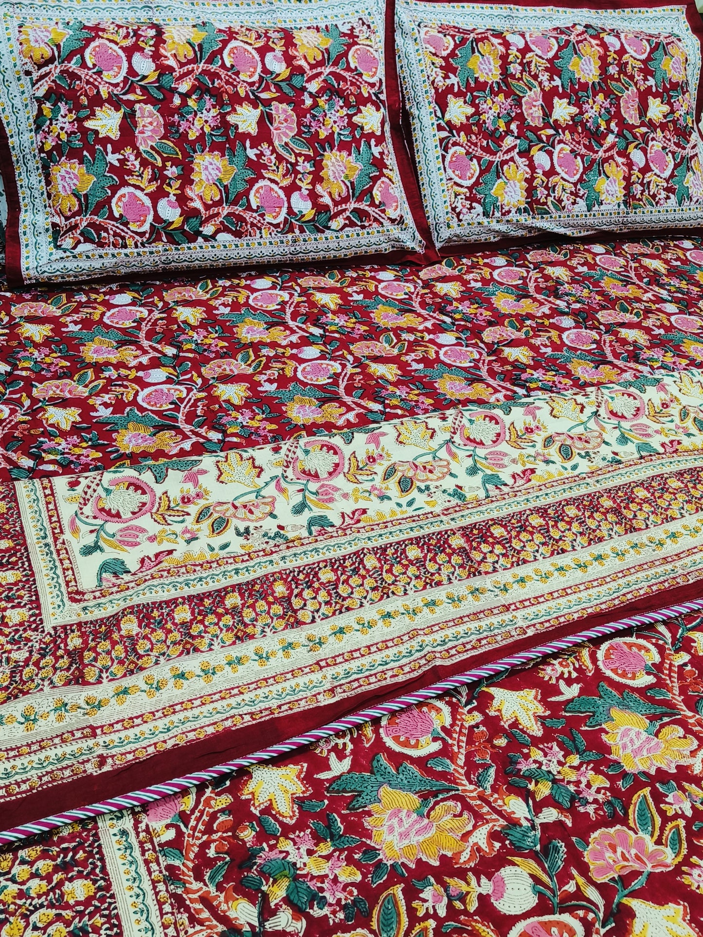 Bedding sets with Dohars