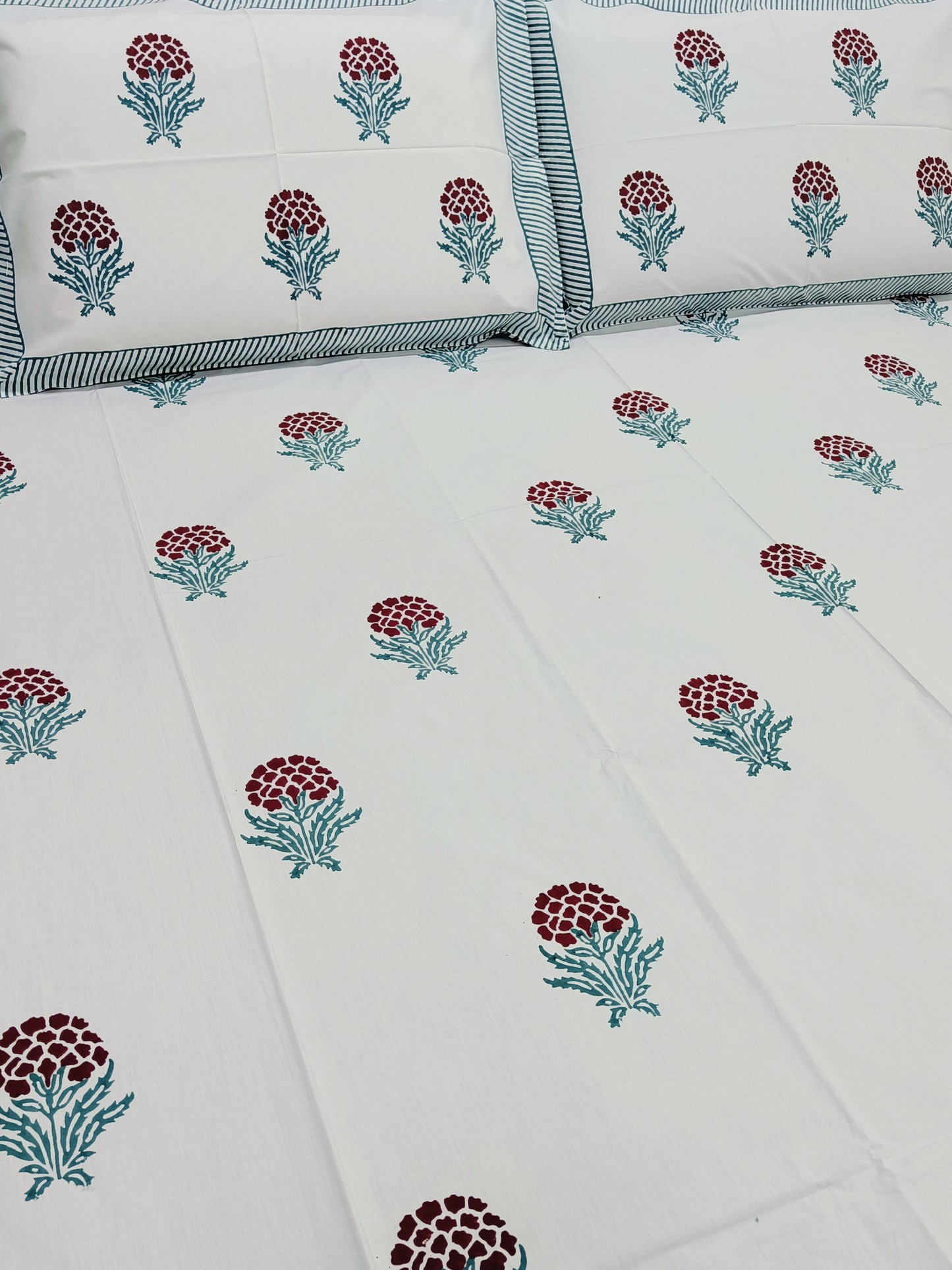 QUEEN Fitted Sheet