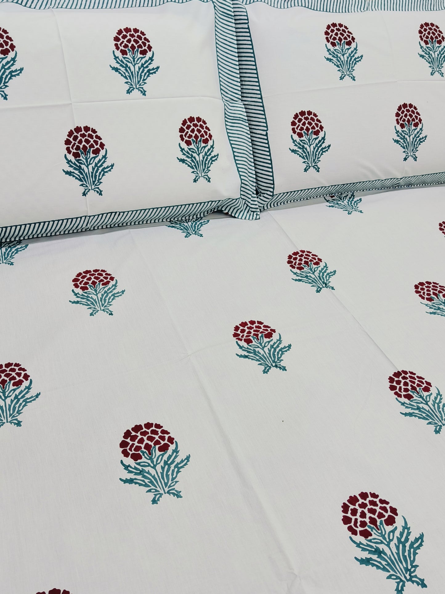 QUEEN Fitted Sheet