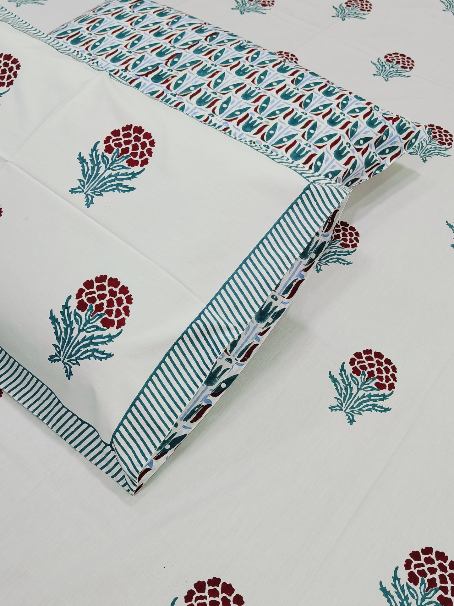 QUEEN Fitted Sheet