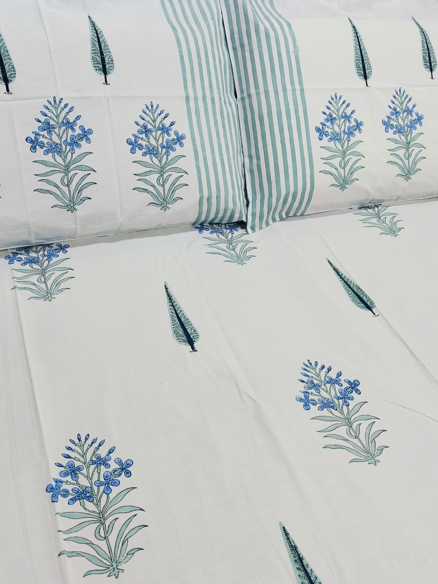 Handblock Printed Premium Bedsheets (Dispatch Time 24 Hours)