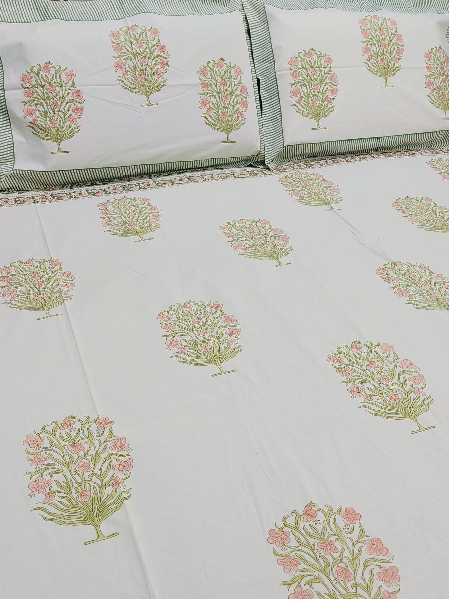 Handblock Printed Premium Bedsheets (Dispatch Time 24 Hours)