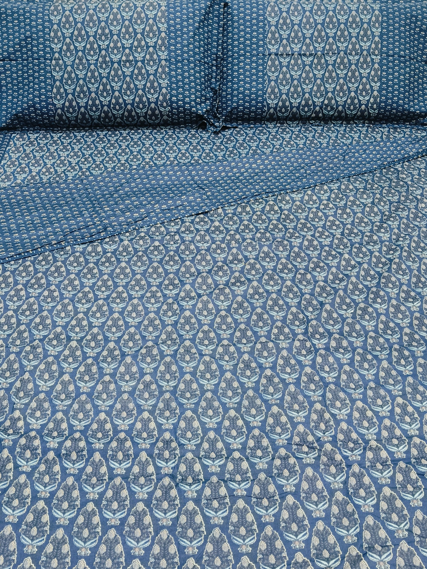 Bedding sets with Dohars