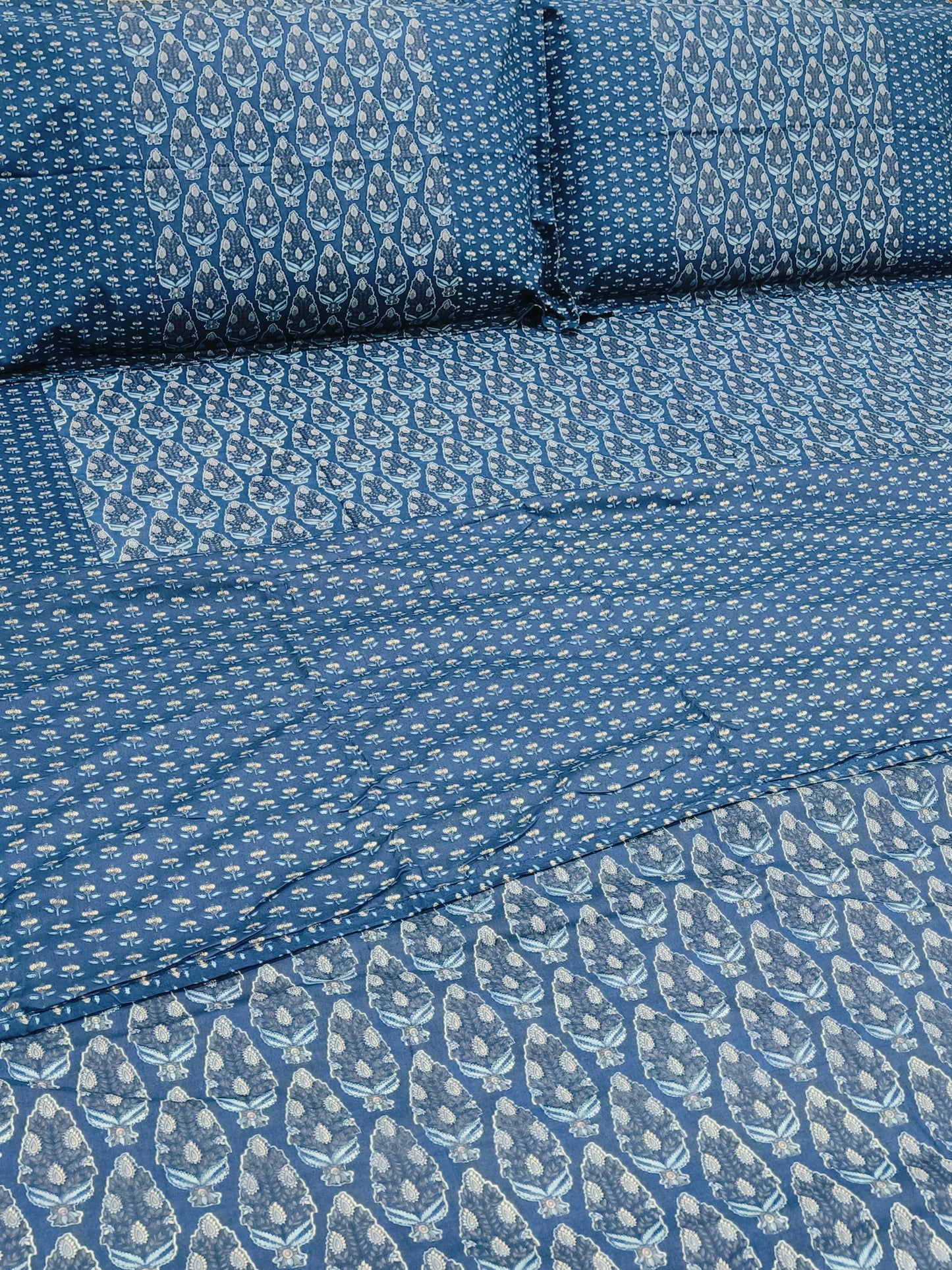Bedding sets with Dohars