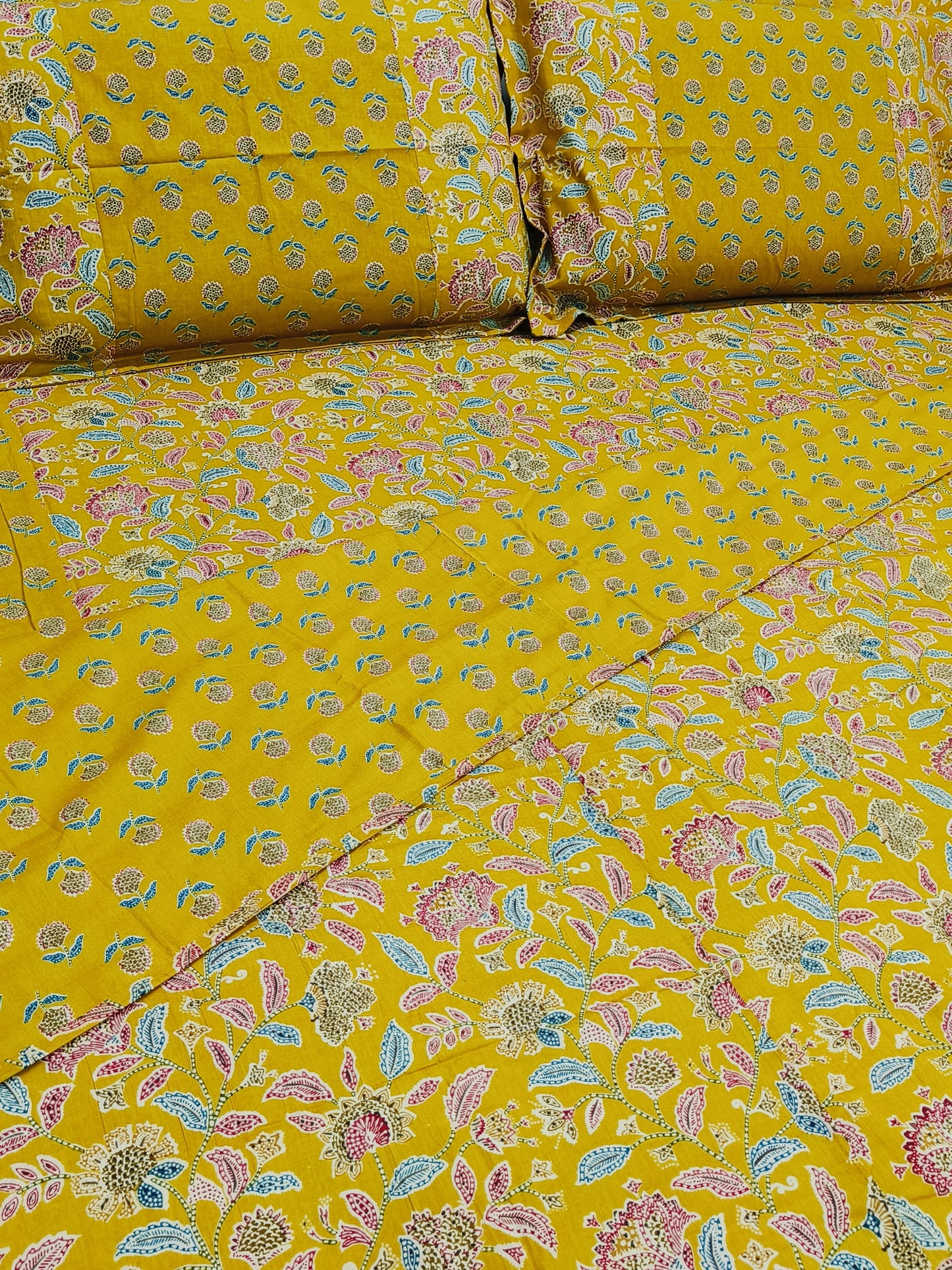 Bedding sets with Dohars
