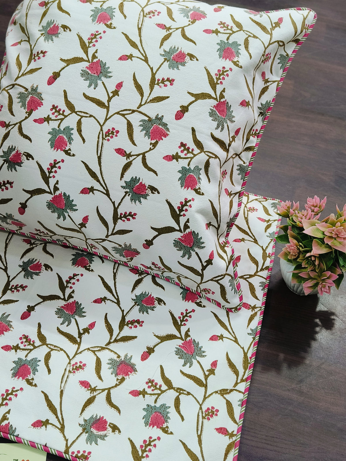Cushion Cover(18 * 18) Inches