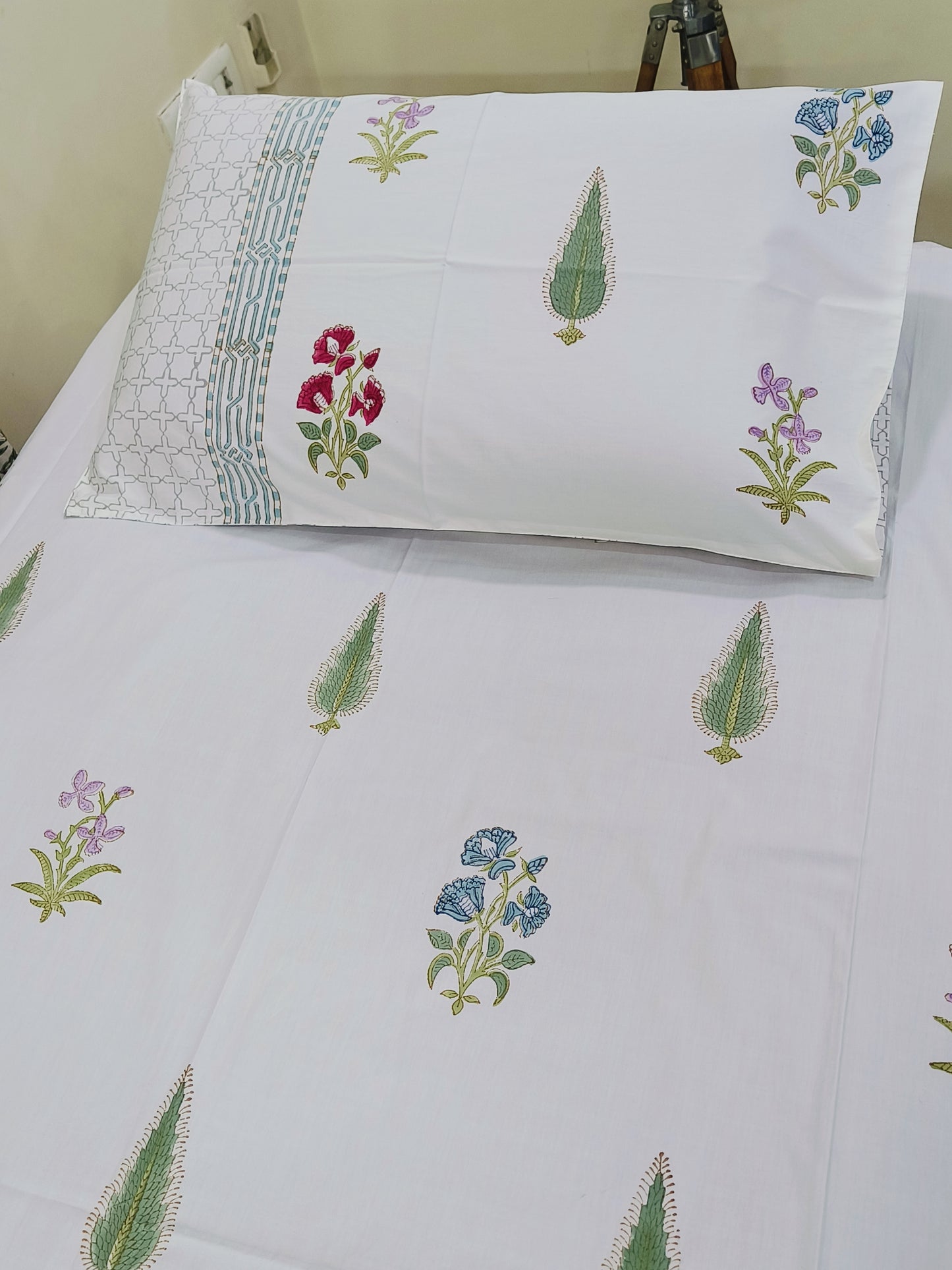Twin Bedsheets/Single Bedsheets